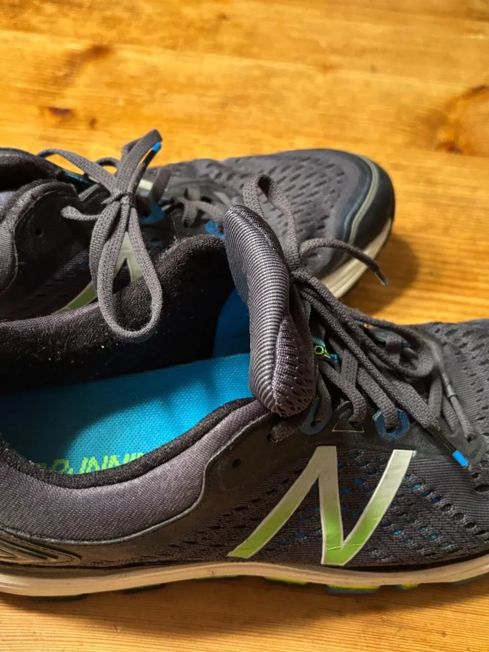Men's New Balance 1260 running shoes